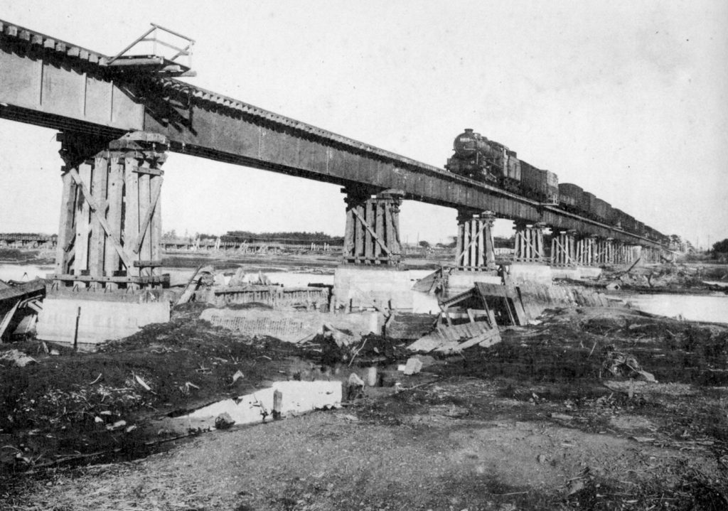 ドボ鉄112メチャメチャになった馬入川の鉄橋